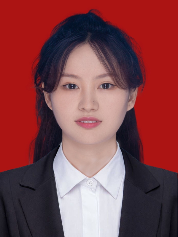 向蓉.jpg
