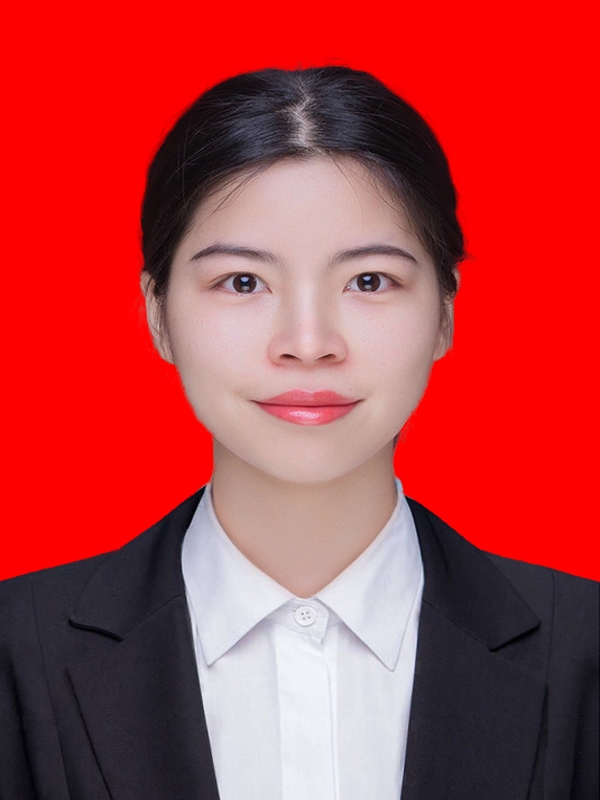李丽容.jpg